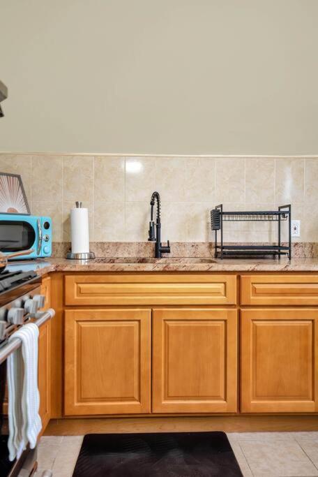 Apartment Golden Gem In Heart Of East Rock Quiet 3br Near Dt And Yale *